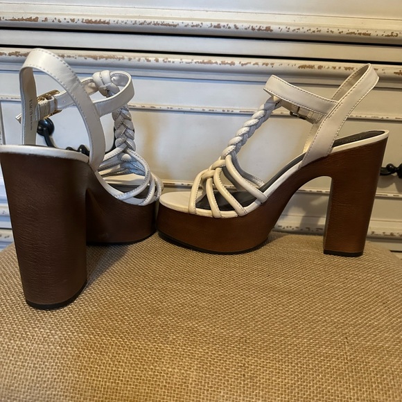 Vince Camuto Rohnlee Platform Leather Sandal NWT size 8 (no box) - Picture 5 of 10